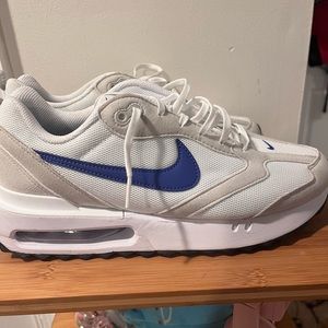 Size 9.5 men’s brand new never worn